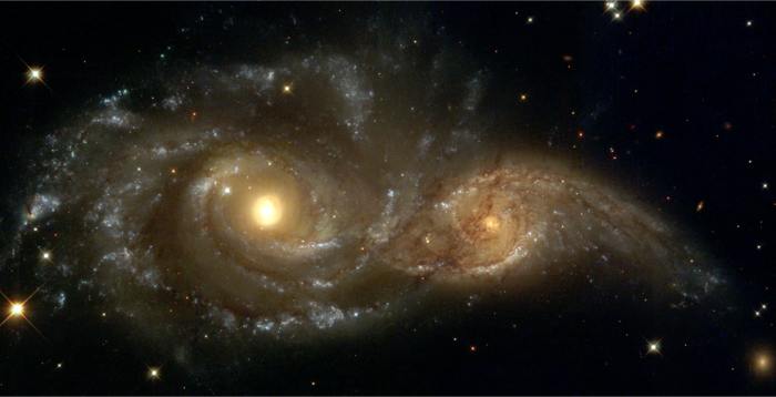 hubble-merging-galaxies